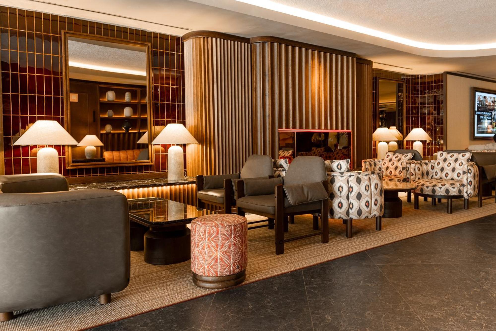 Evolution Valbom 4* Lisbon